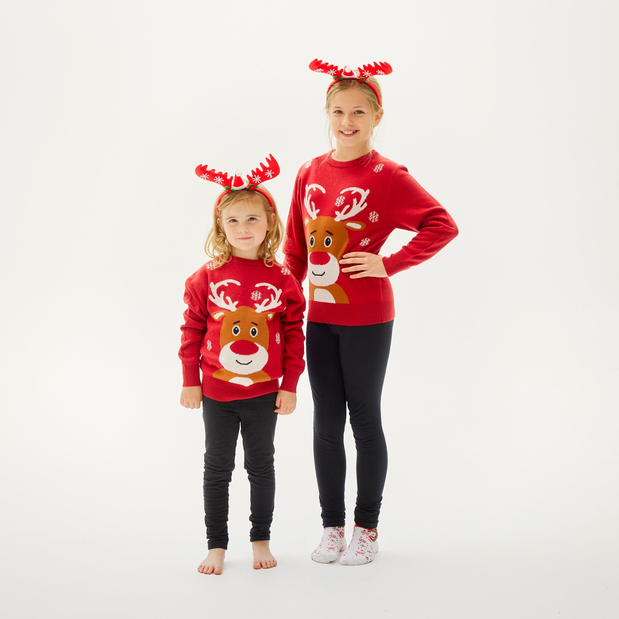 The Loving Reindeer - Barn