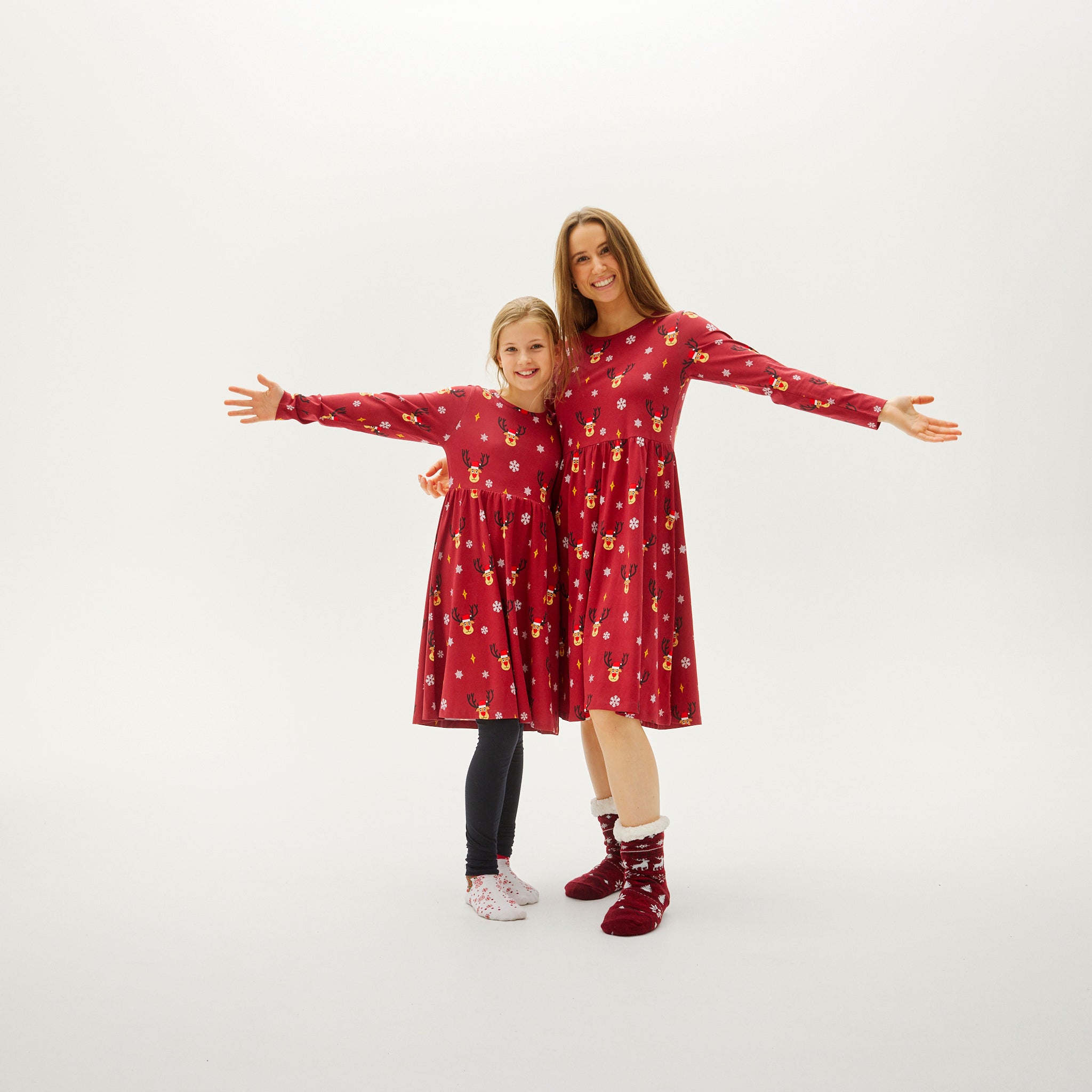 Rudolph's Christmas Dress - Dame.