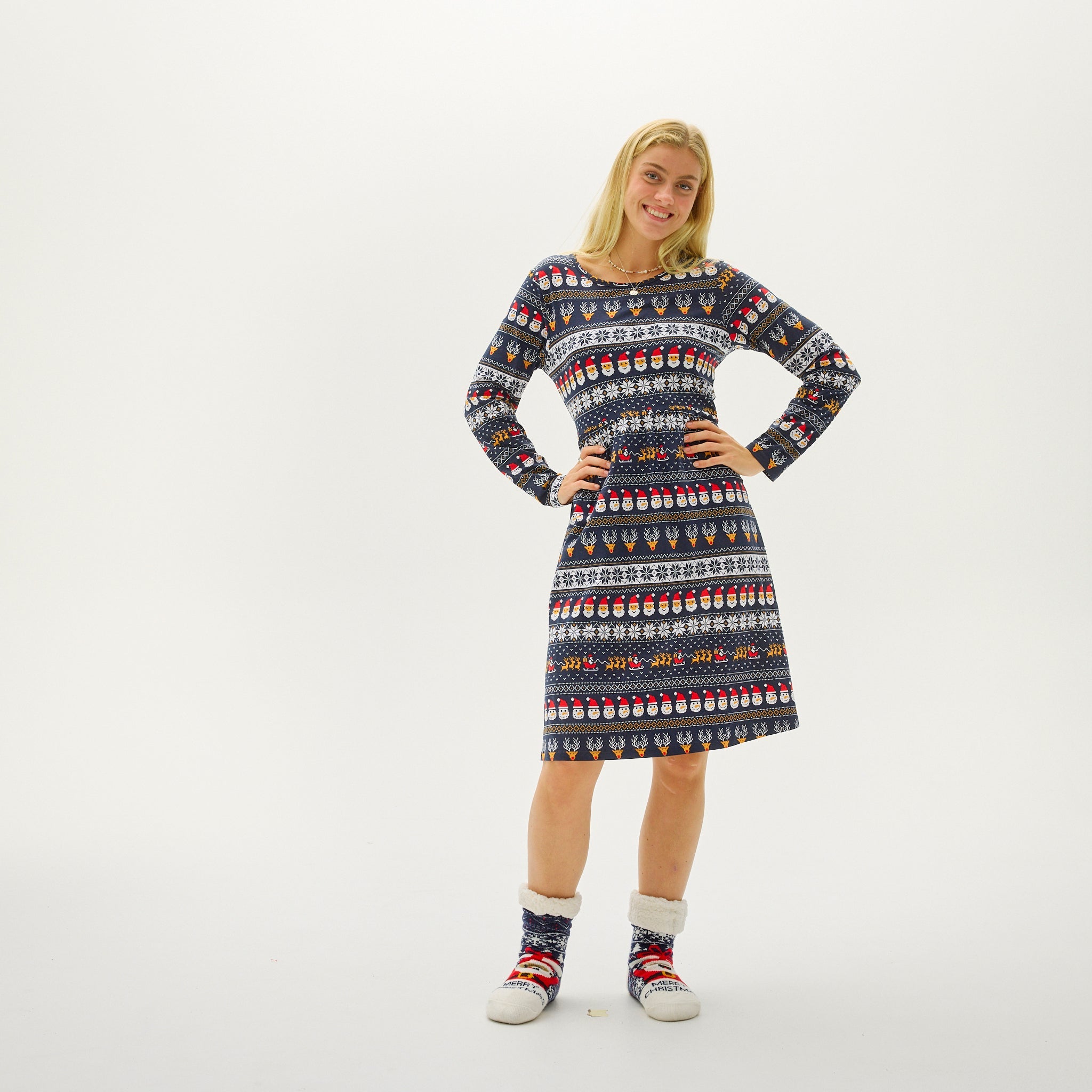 The Lovely Christmas Dress - Dame.